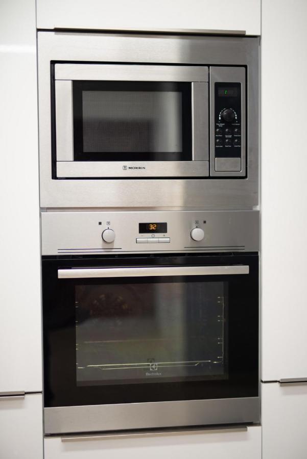 Spacious Fully Equipped 3Bd 2Bath Apt In The Heart Of City With Balconies Ac And Fast Wifi #1 Heraklion  Bagian luar foto